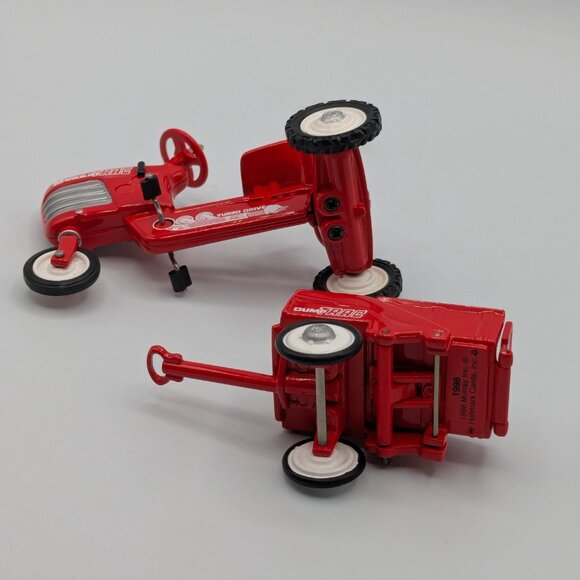 Hallmark Keepsake 1955 Murray Tractor and Trailer, 1998, 5th in the Series, NEW - Picture 7 of 12
